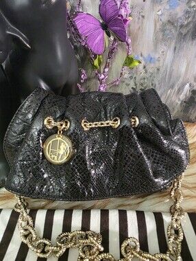 Auth Henri Bendel Black Quilted gold Chain carry bag. Excellent